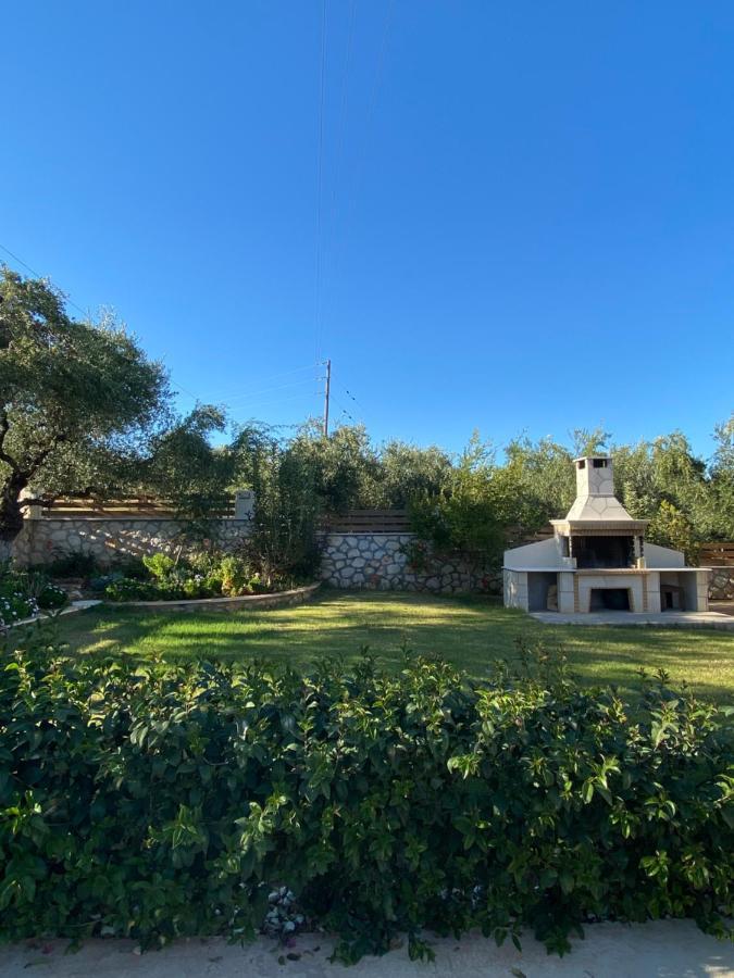 Villa Serenity Agia Marina  Luaran gambar