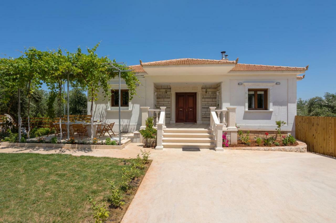 Villa Serenity Agia Marina  Luaran gambar