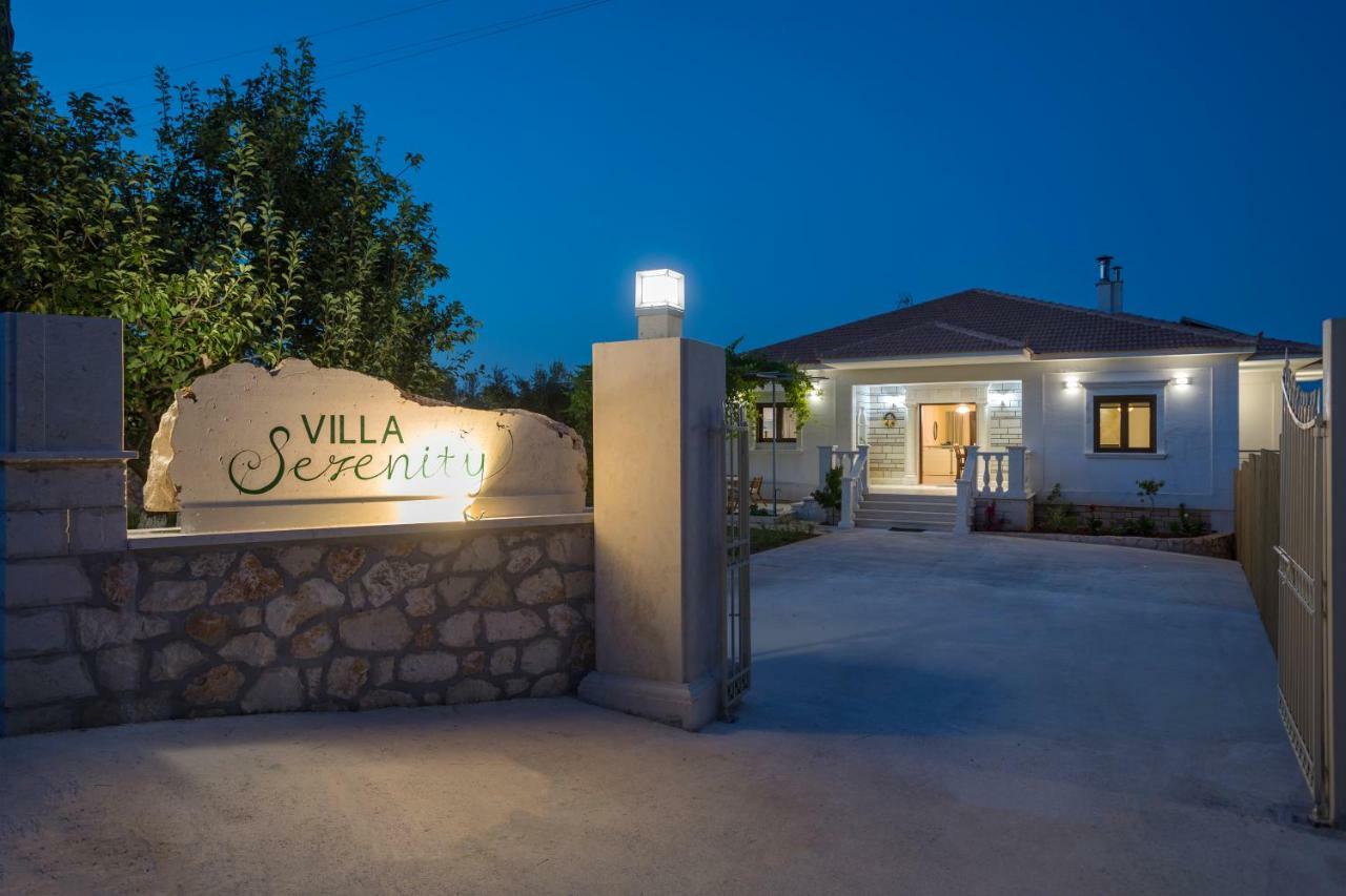 Villa Serenity Agia Marina  Luaran gambar