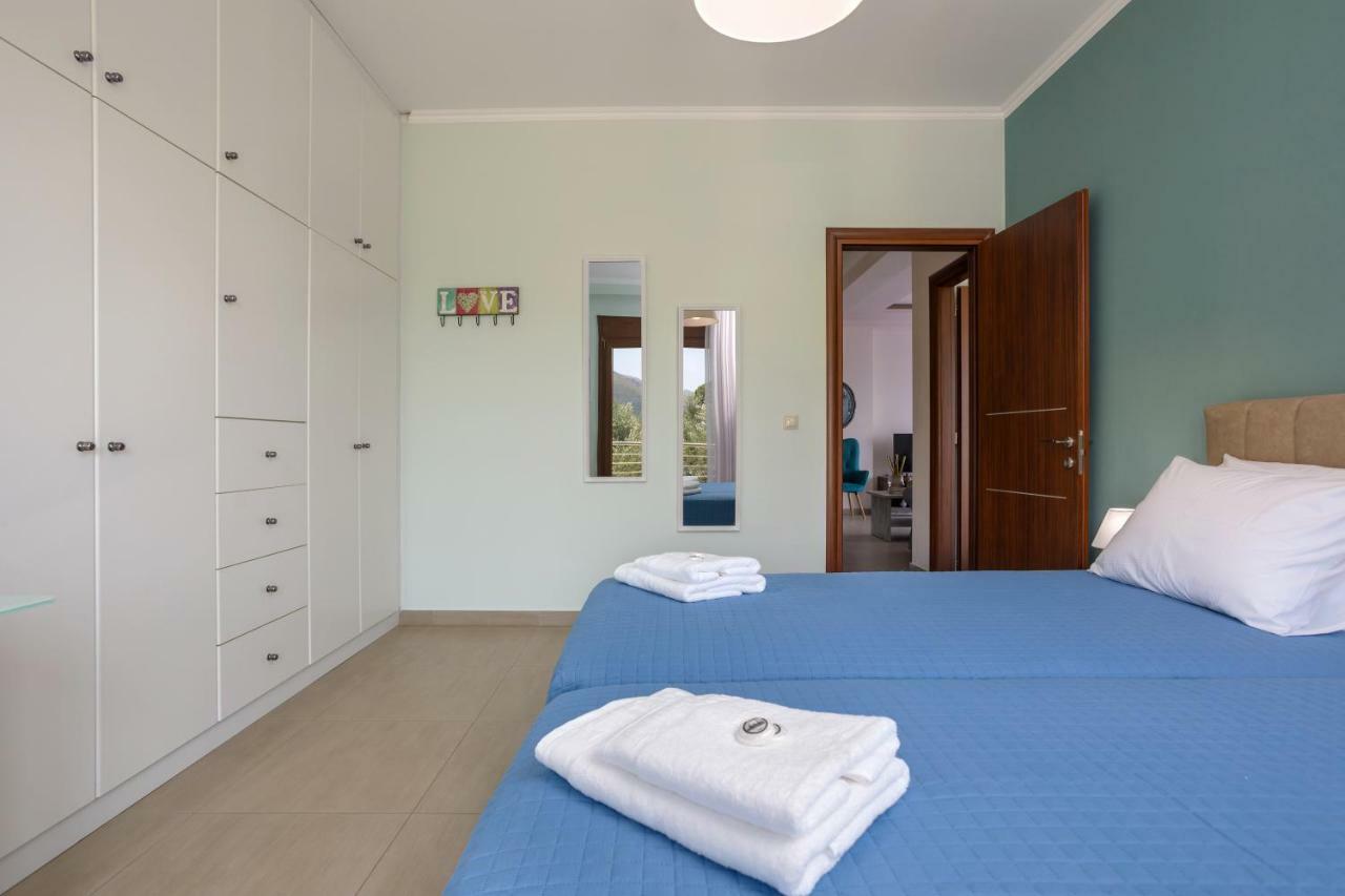 Villa Serenity Agia Marina  Luaran gambar