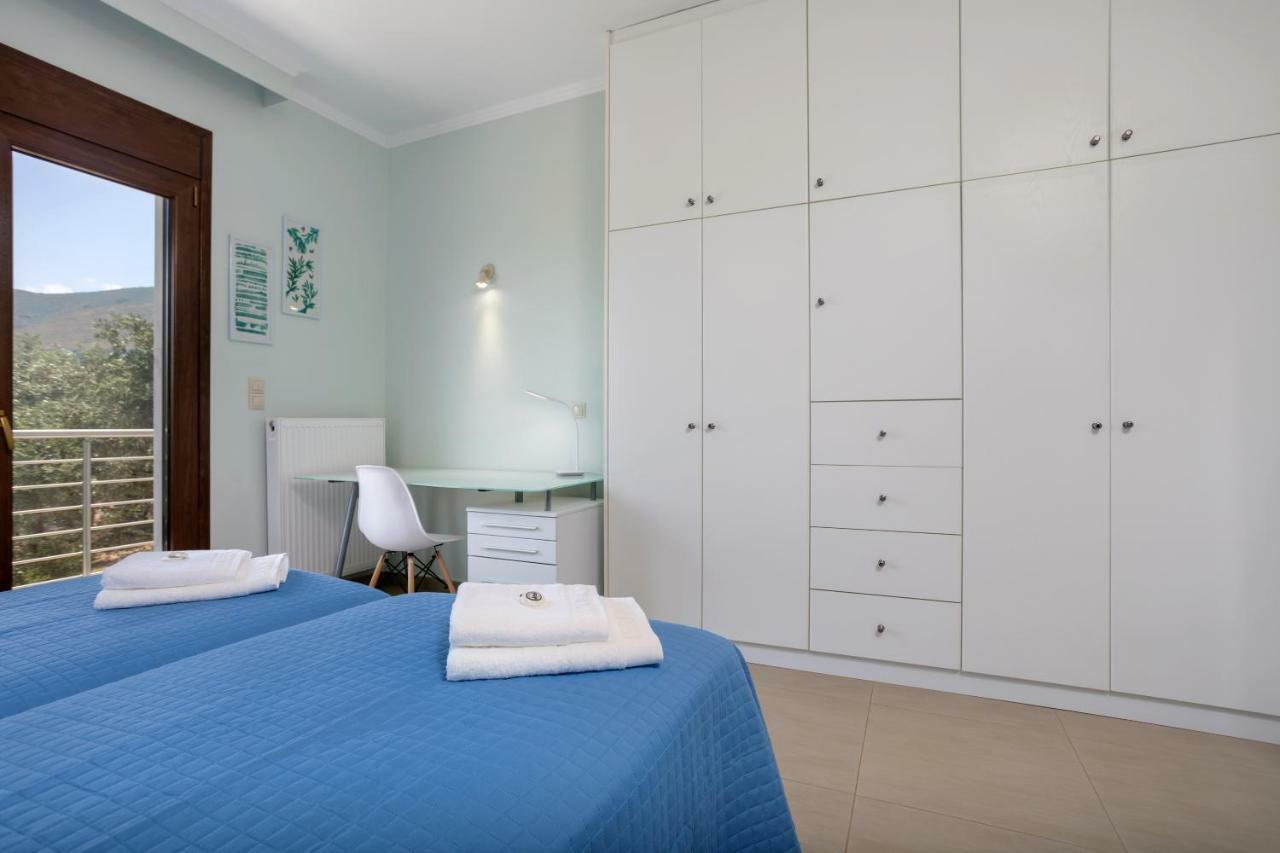 Villa Serenity Agia Marina  Luaran gambar